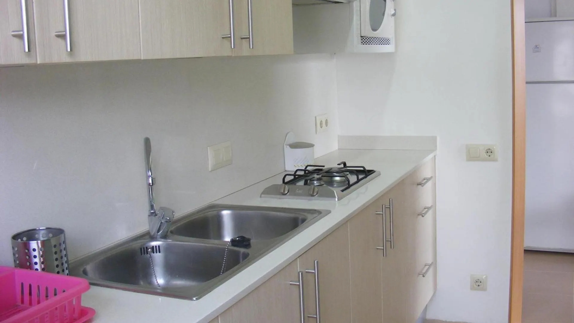 Apartamento Frente Al Mar En Cap Ras - Familiar Y Acepta Mascotas - Es-170-28 Llança Daire