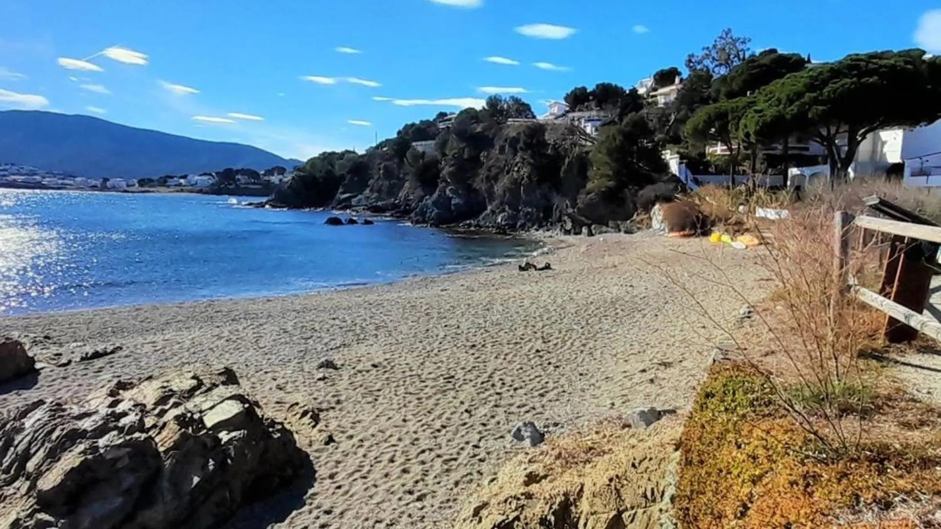 Apartamento Frente Al Mar En Cap Ras - Familiar Y Acepta Mascotas - Es-170-28 Llança